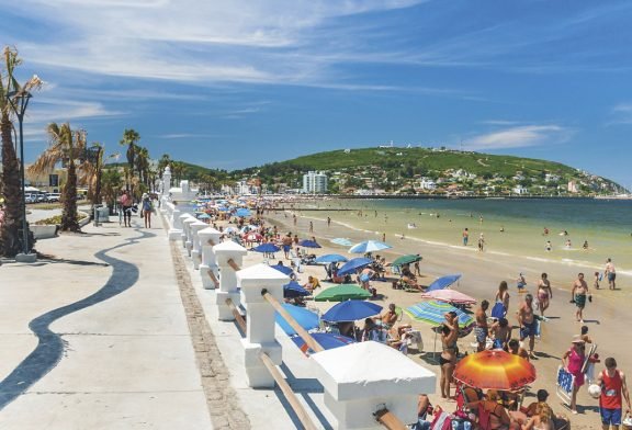 Puerta entreabierta en Uruguay