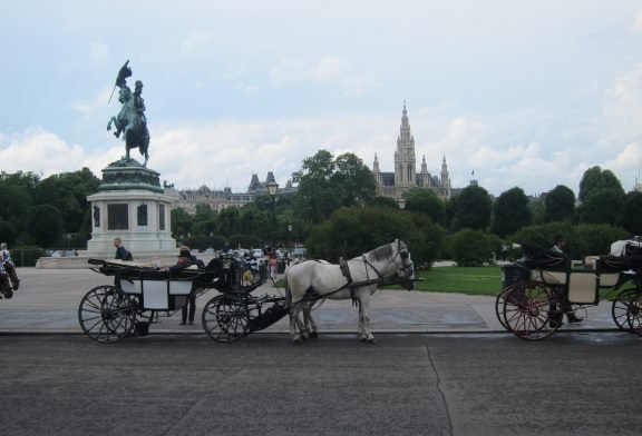Vieja, variada, rica, actual, monumental musical…